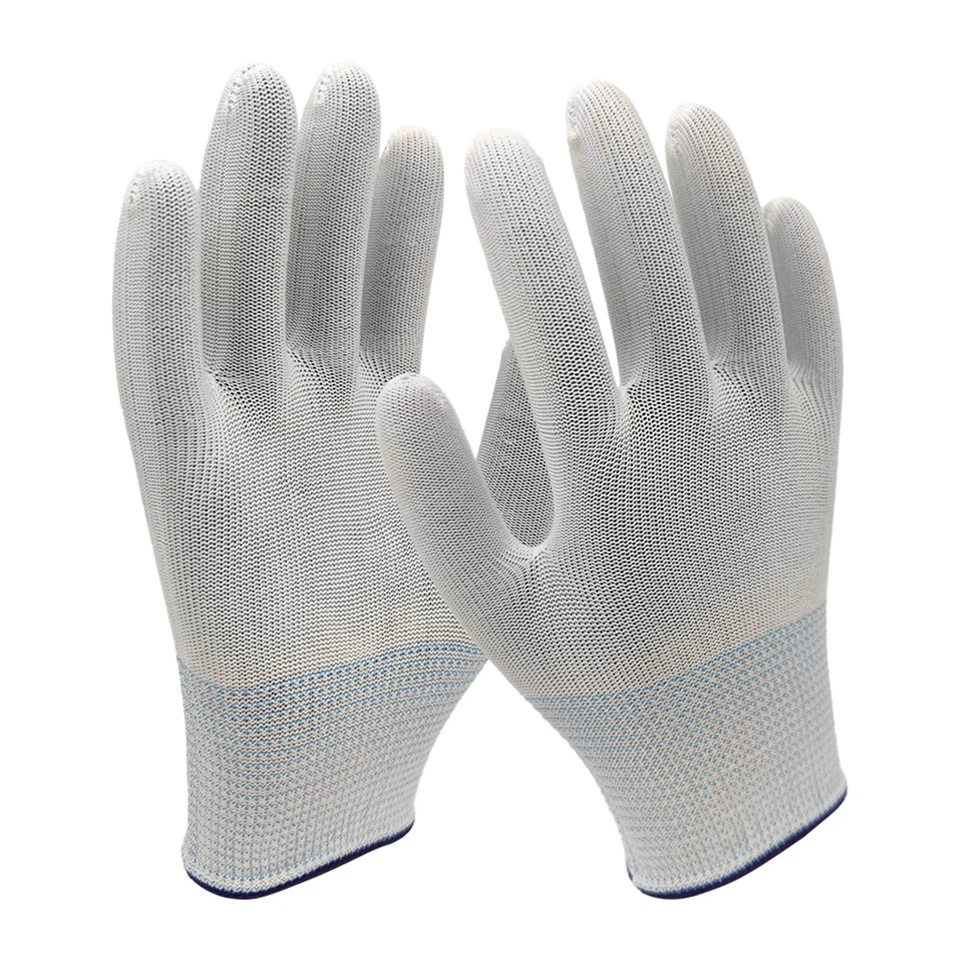 Thirteen Needle Knitted White Glove